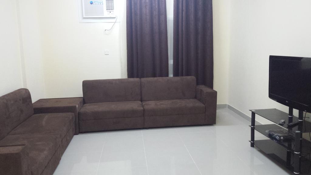 Golden Seasons Furnished Apartment Salalah Habitación foto